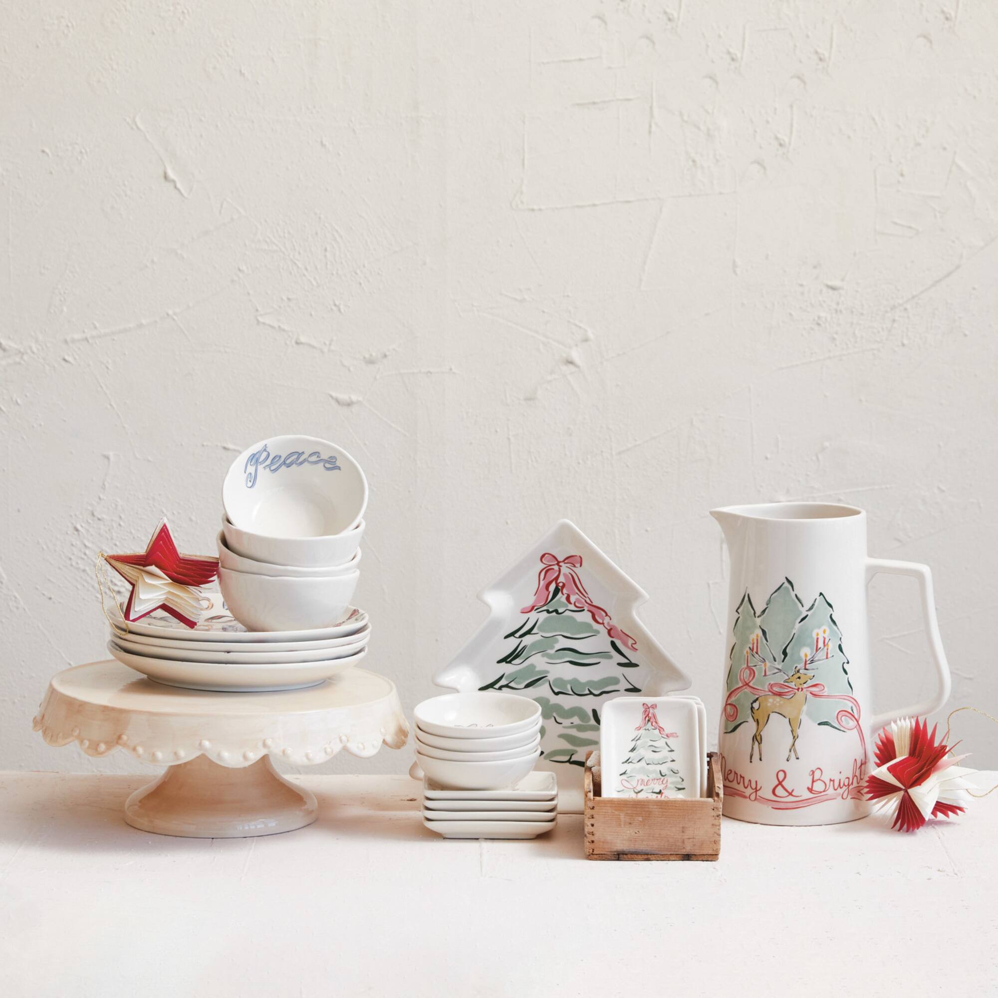 Hello Honey® 8" Holiday Round Stoneware Plate Set